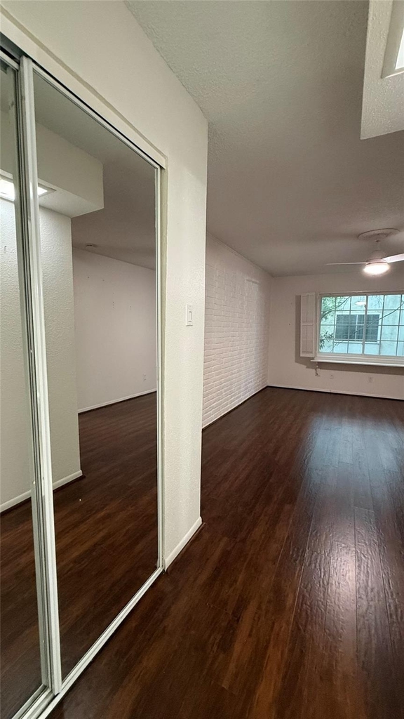 2744 Briarhurst Drive - Photo 17