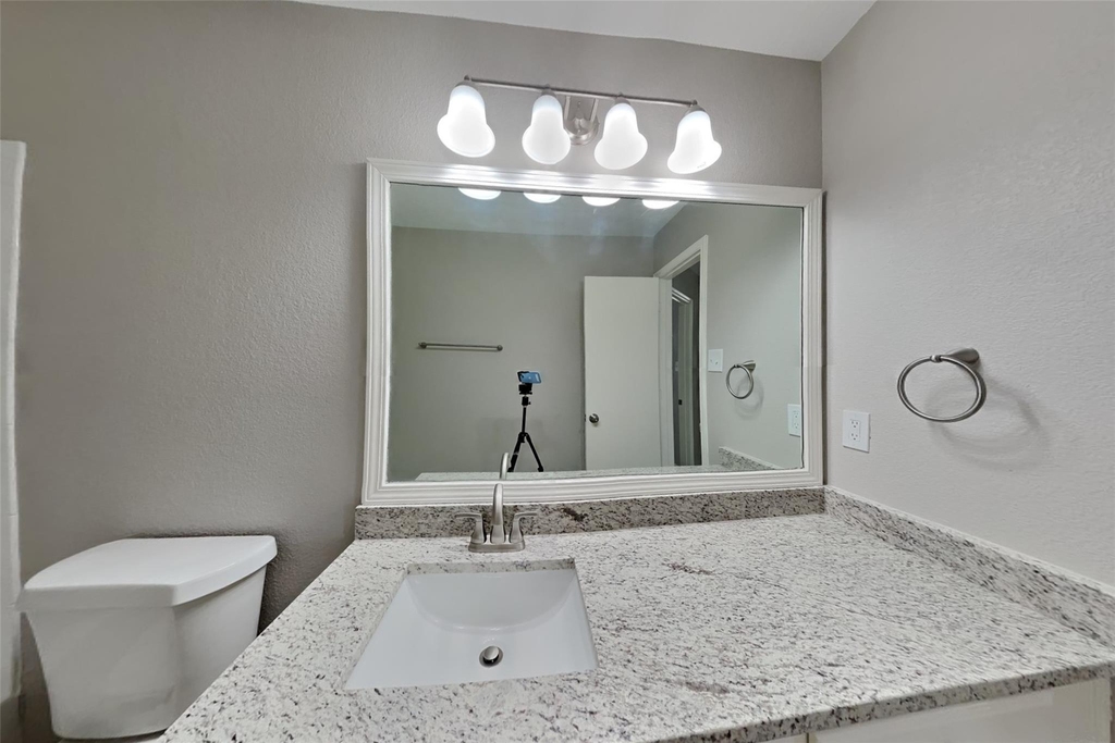 6423 Lily Hollow Court - Photo 13