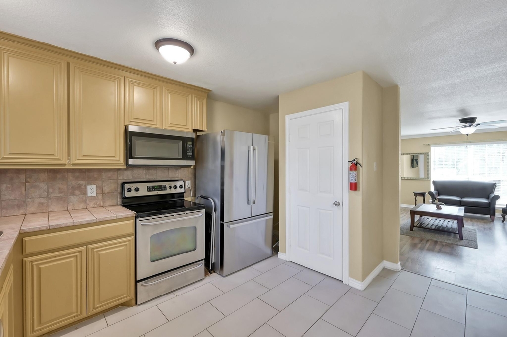 125 Pine Street - Photo 22