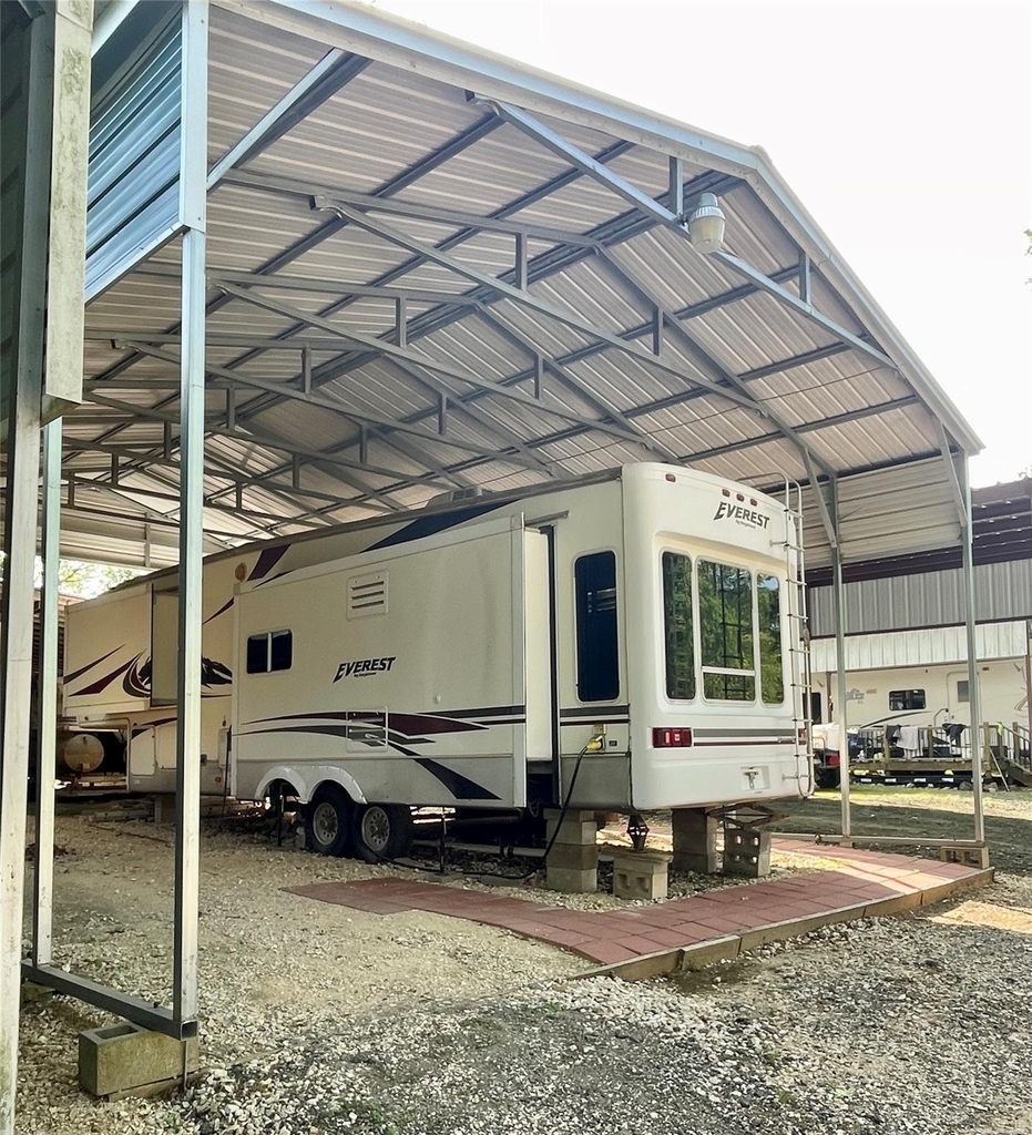 5972 State Highway 147 - Photo 5