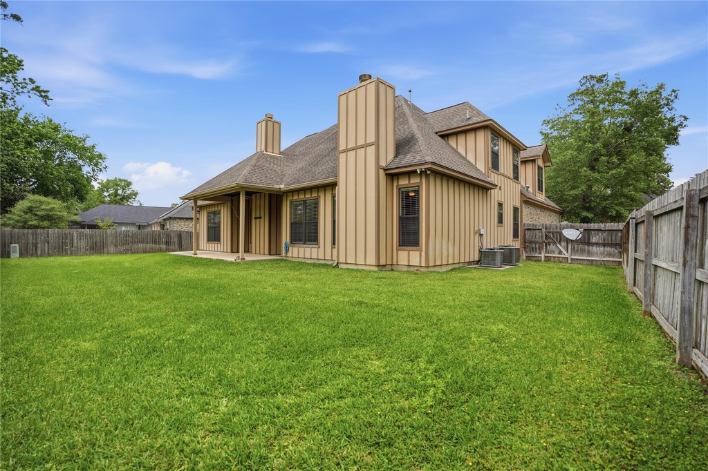 536 Stephen F Austin Drive - Photo 39