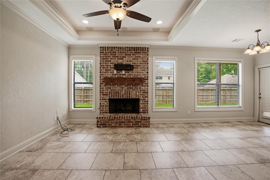 536 Stephen F Austin Drive - Photo 7