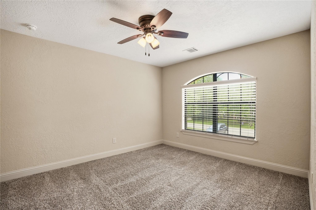 536 Stephen F Austin Drive - Photo 24