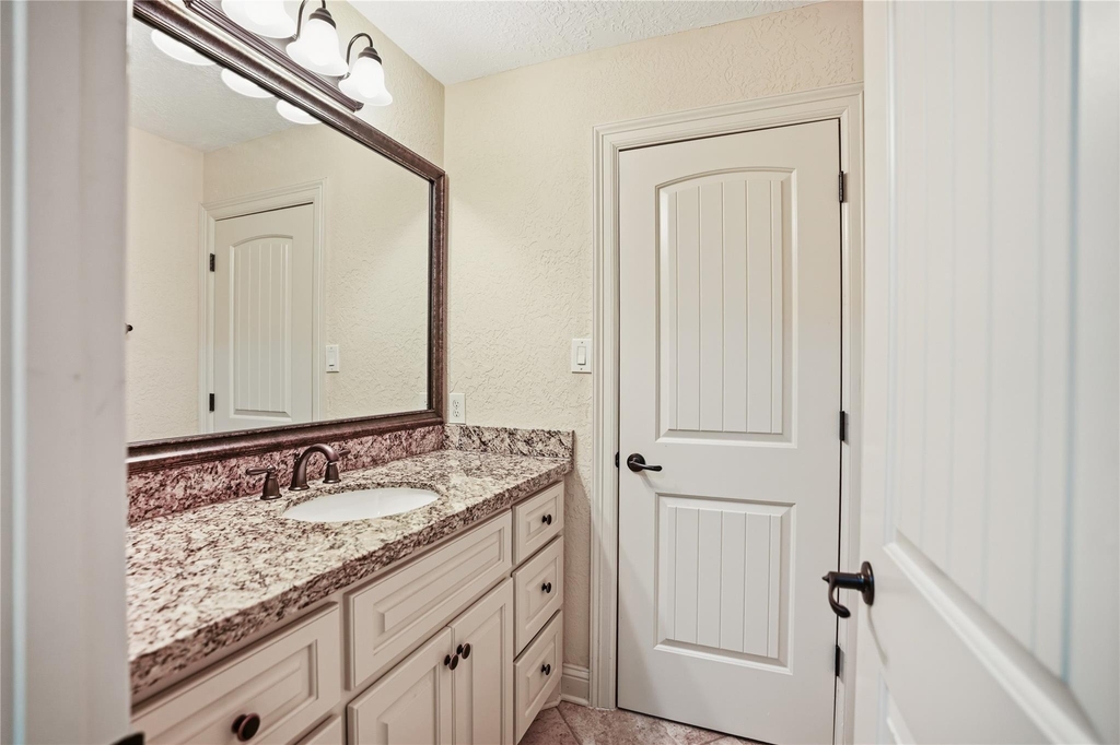 536 Stephen F Austin Drive - Photo 30
