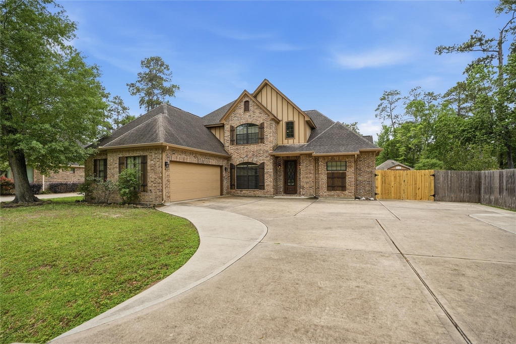 536 Stephen F Austin Drive - Photo 3