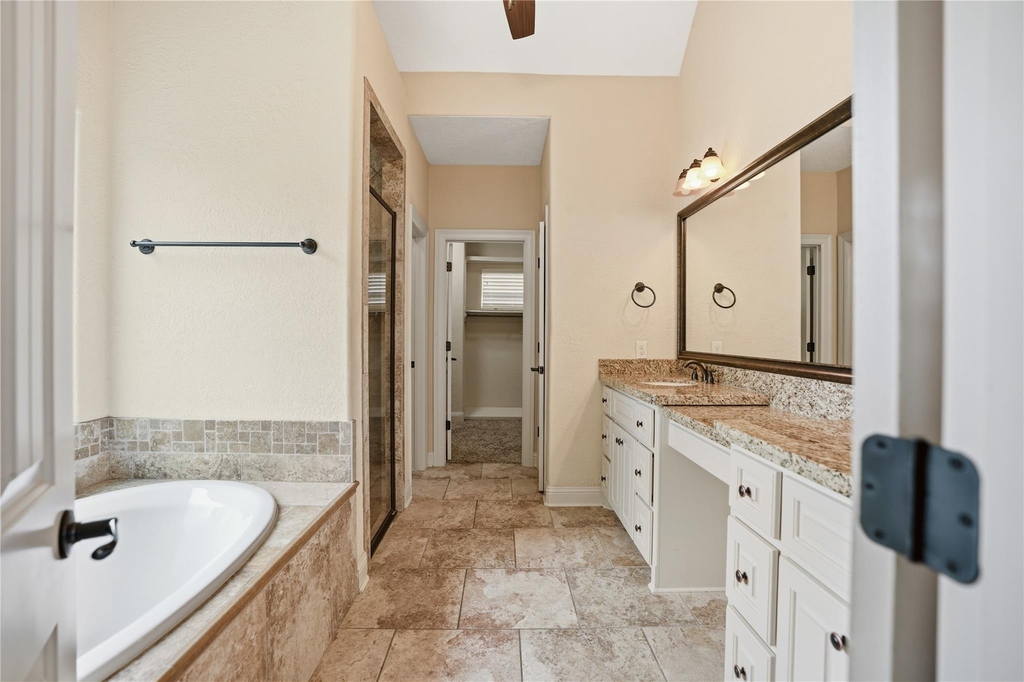 536 Stephen F Austin Drive - Photo 21