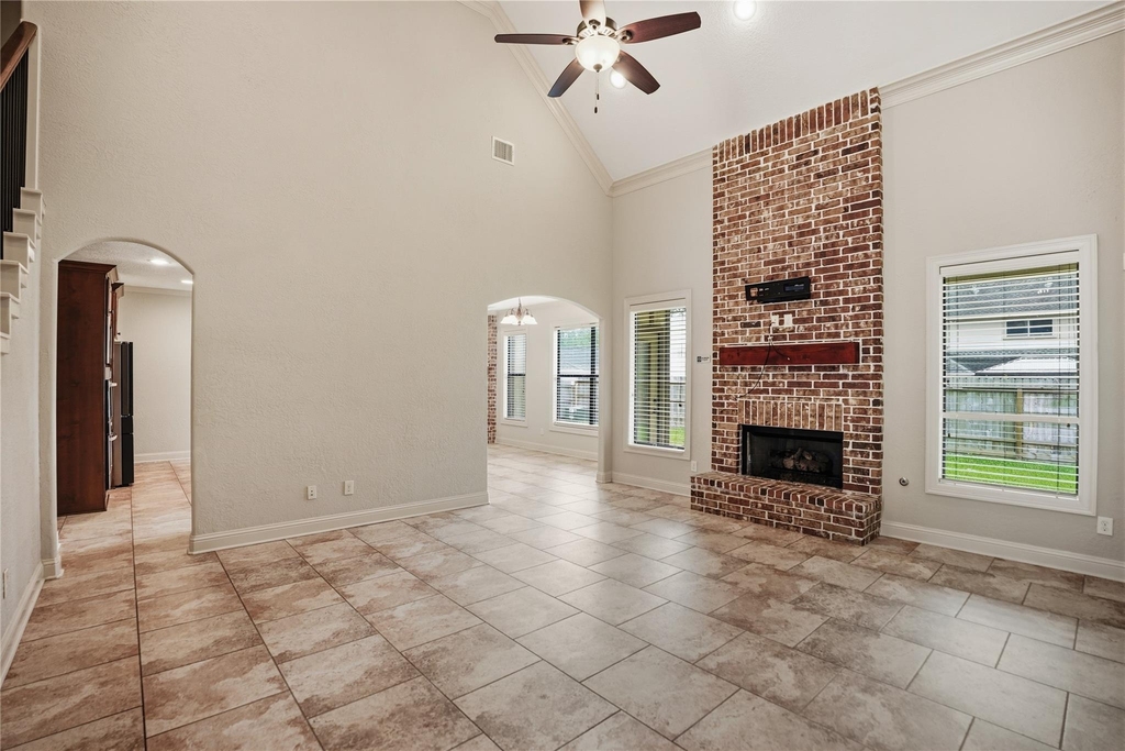 536 Stephen F Austin Drive - Photo 6