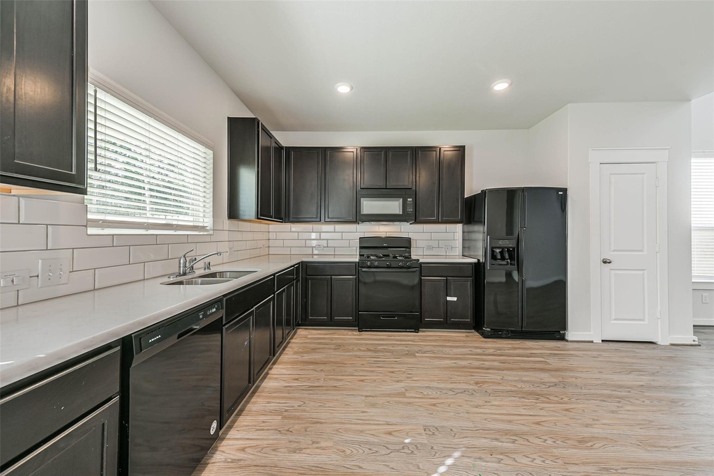 16911 Lagos Lane - Photo 19
