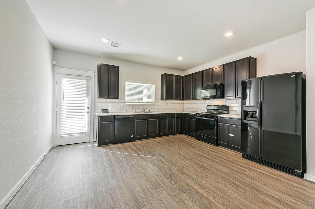 16911 Lagos Lane - Photo 13