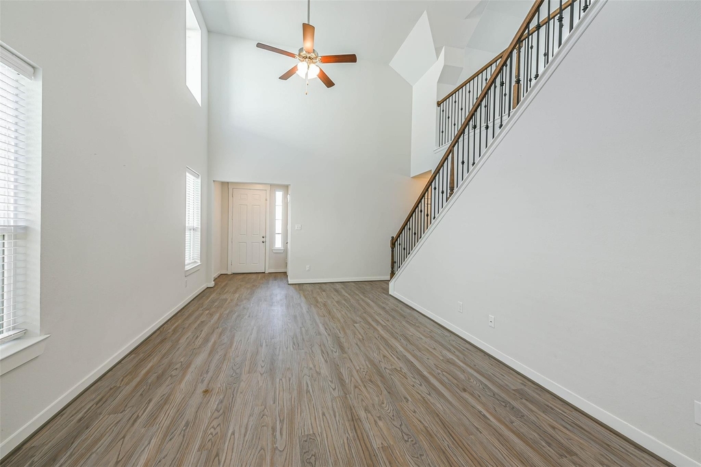 16911 Lagos Lane - Photo 11
