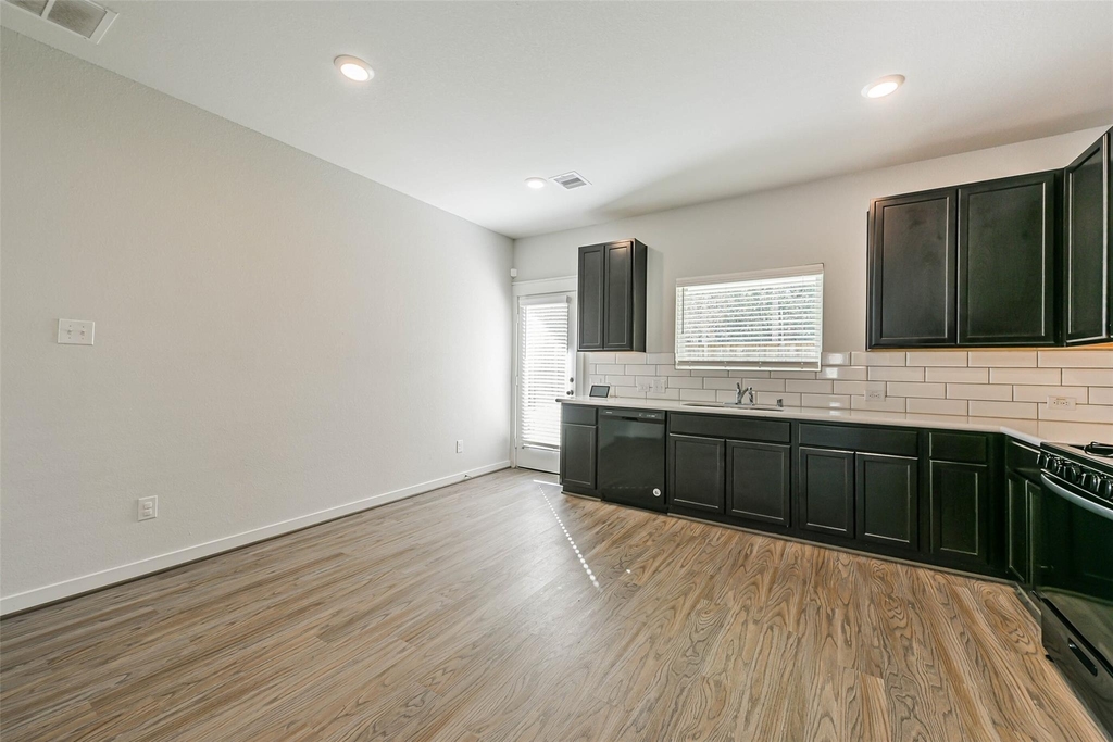 16911 Lagos Lane - Photo 15