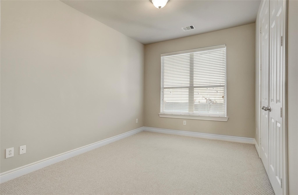 9133 Creekstone Lake Drive - Photo 20