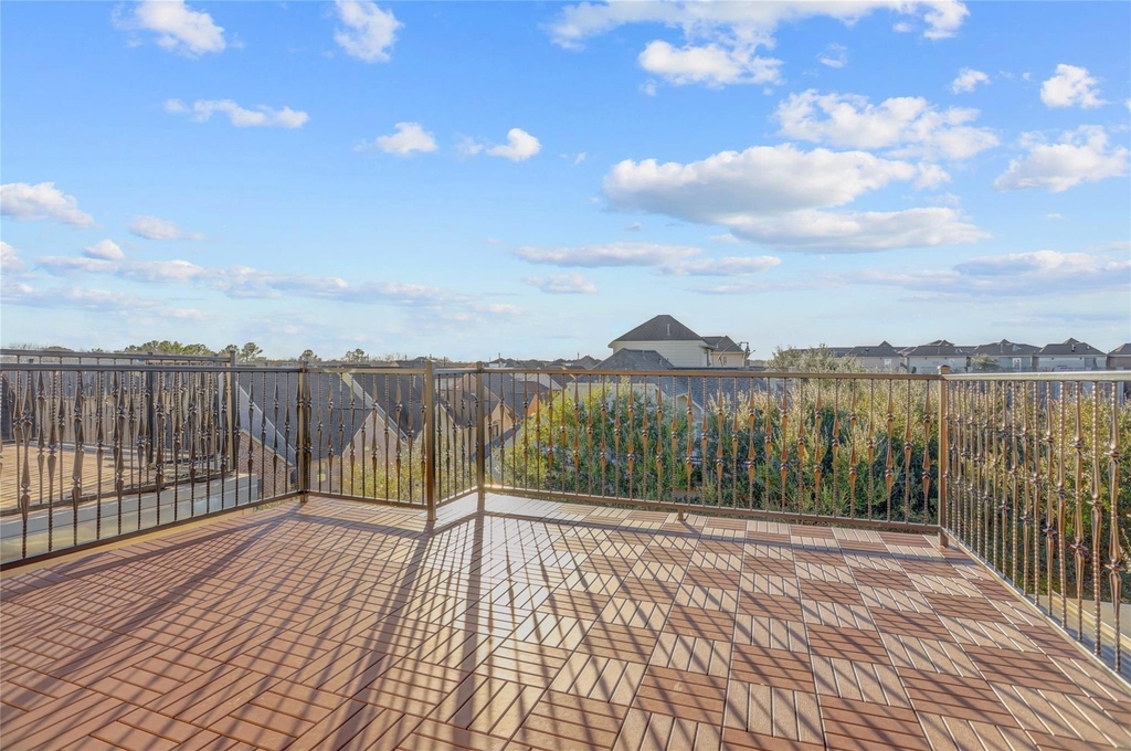 9133 Creekstone Lake Drive - Photo 24