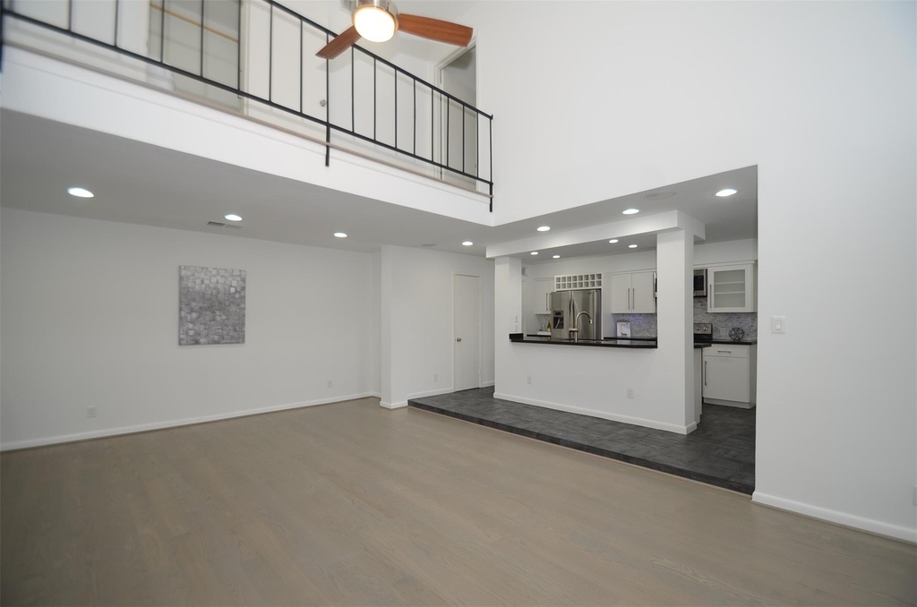 5524 Beverlyhill Street - Photo 14