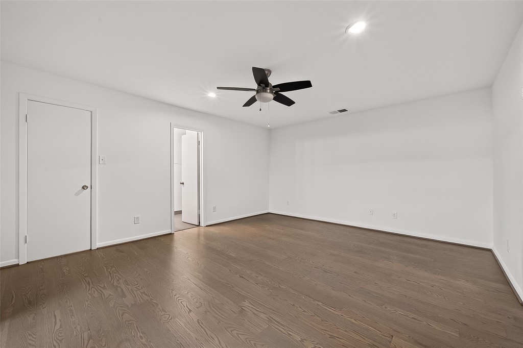 5524 Beverlyhill Street - Photo 38