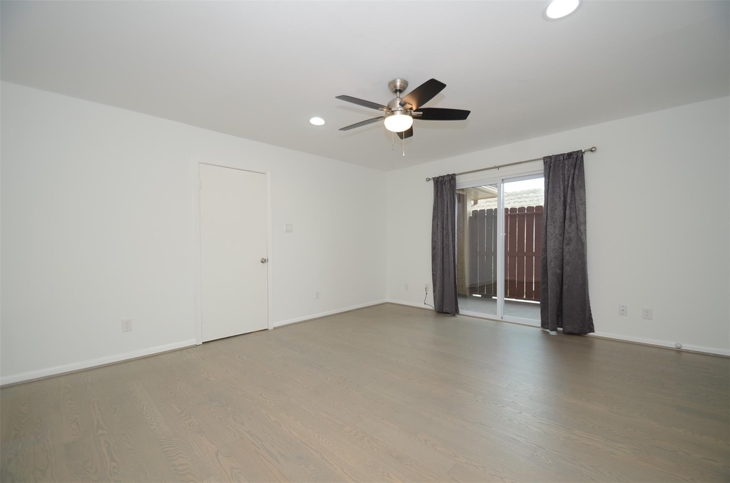 5524 Beverlyhill Street - Photo 20