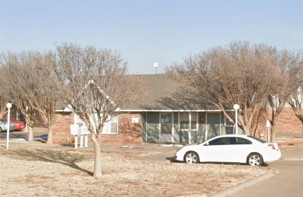 903 Alamo Road - Photo 2