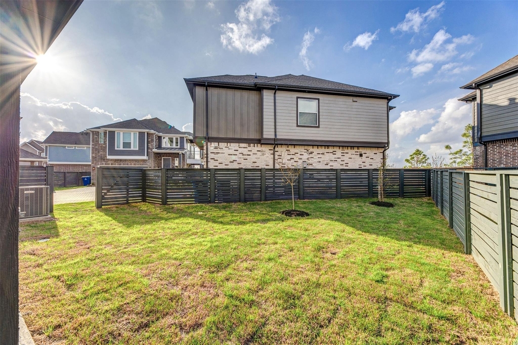 15131 Colorado Bend Park Drive - Photo 4