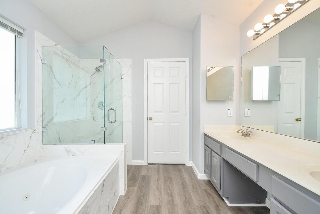 215 Windrift Court - Photo 20