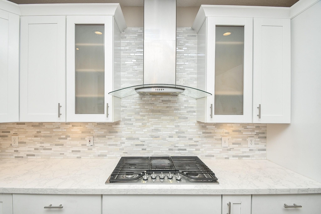 215 Windrift Court - Photo 11