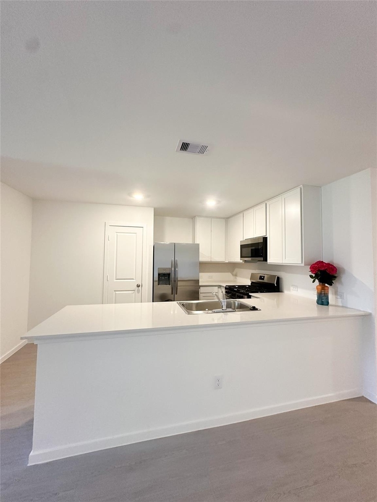 229 Douglas Hills Drive - Photo 8
