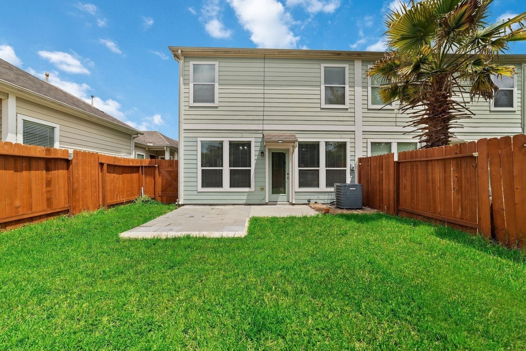14923 Tuttle Point Drive - Photo 23
