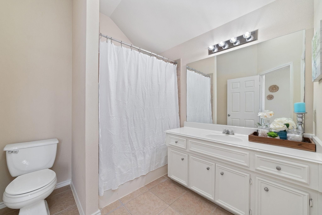 14923 Tuttle Point Drive - Photo 18