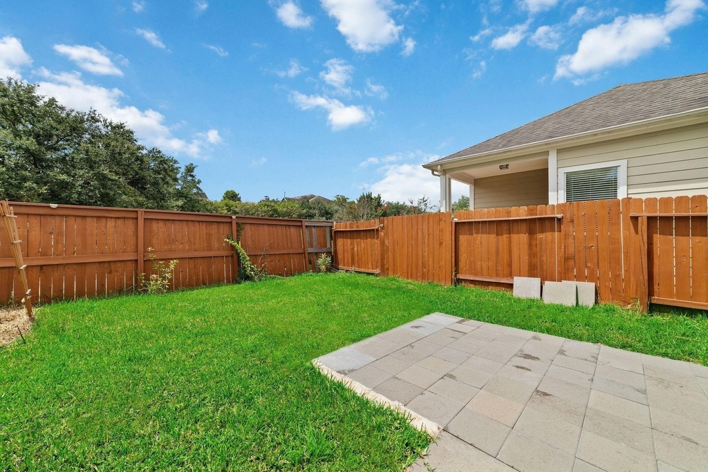 14923 Tuttle Point Drive - Photo 22