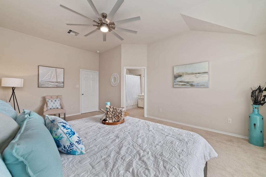 14923 Tuttle Point Drive - Photo 17