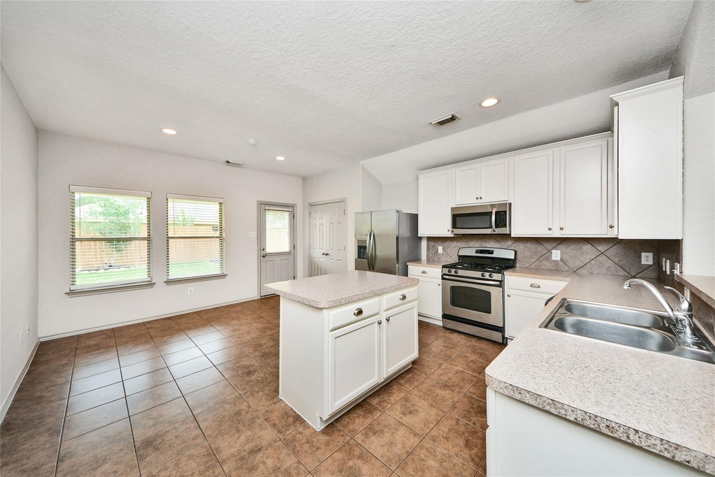 26131 Travis Brook Drive - Photo 7