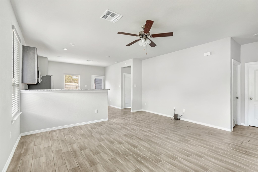 24830 Russet Bluff Trail - Photo 3