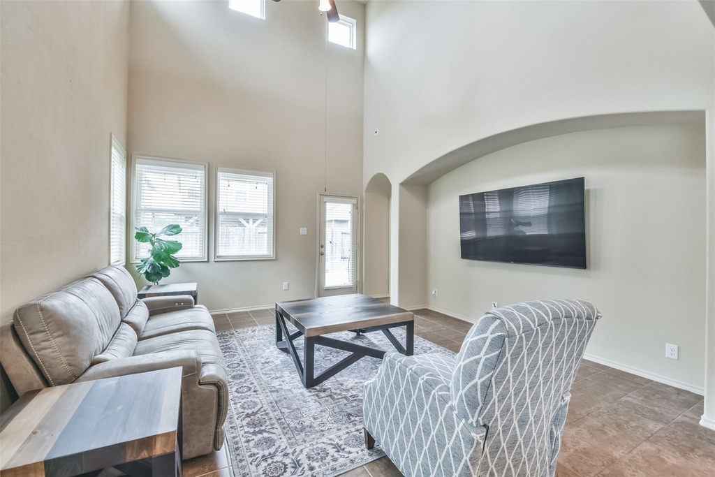 18226 Chianti Ridge Drive - Photo 4