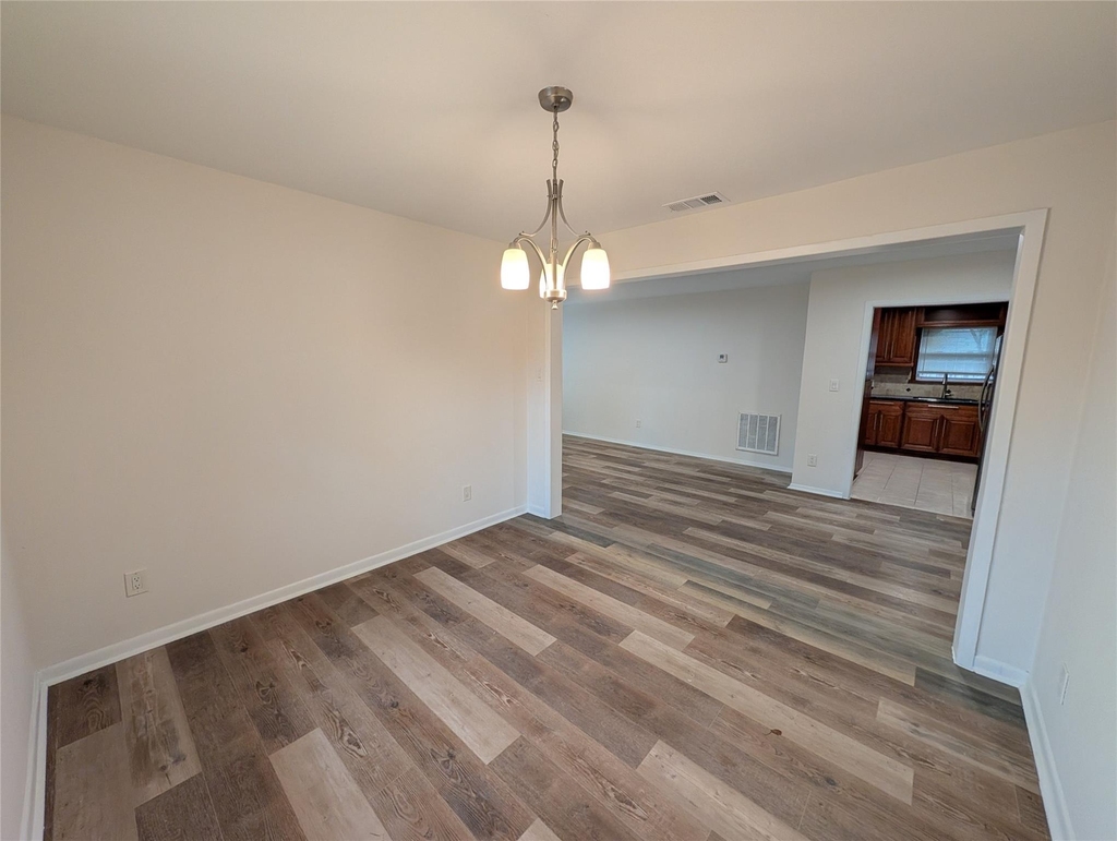 4110 Ella Boulevard - Photo 4