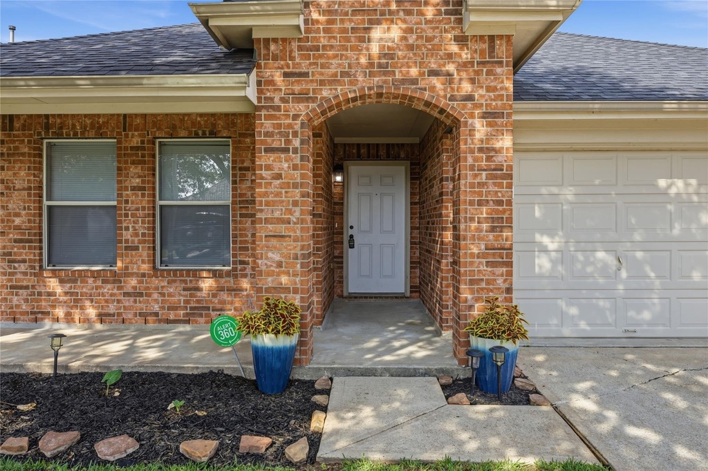 2734 Trinity Glen Lane - Photo 1