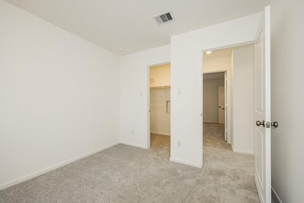13495 Bay Springs Drive - Photo 11