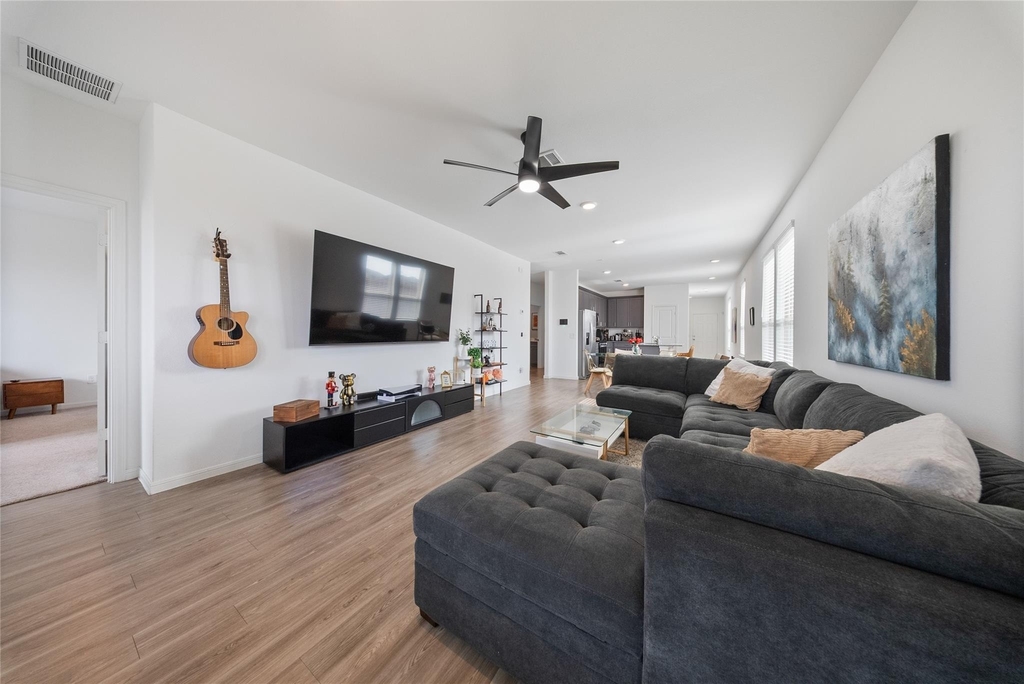 21126 Coral Blossom Lane - Photo 9