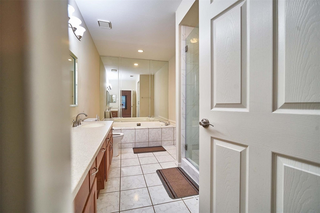 2816 Holly Hall Street - Photo 13