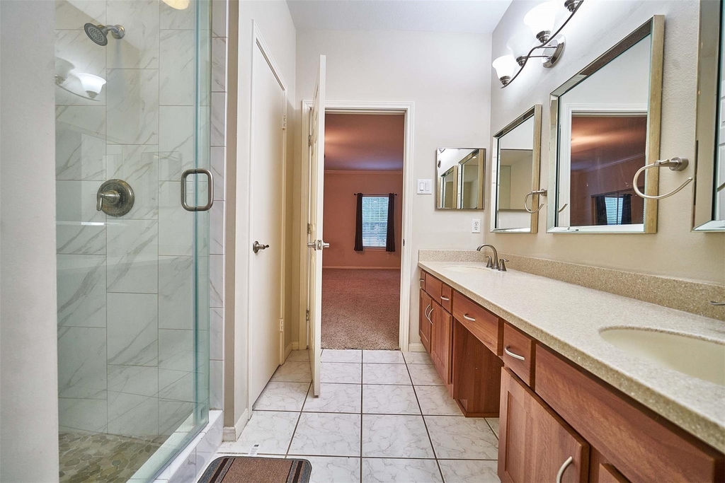 2816 Holly Hall Street - Photo 11