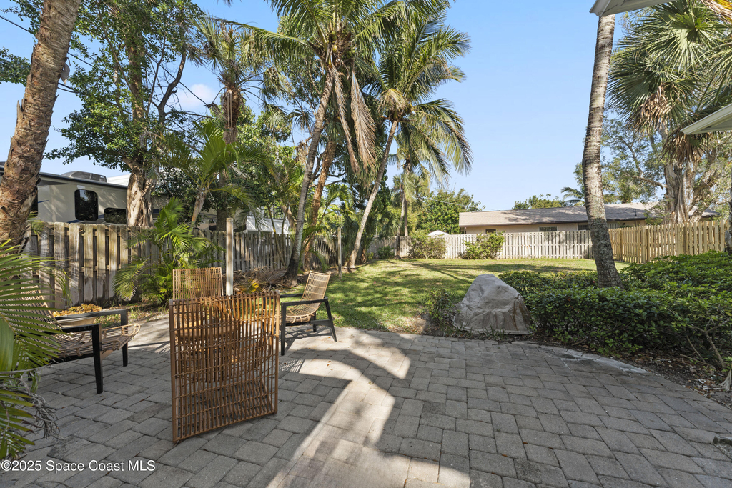 346 Third Avenue - Photo 10