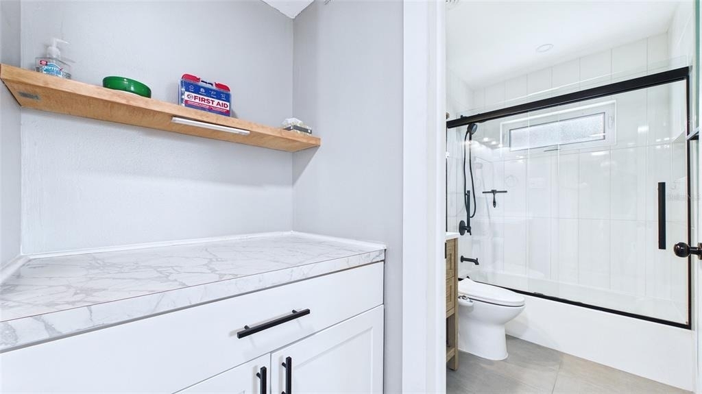 101 N Mercury Avenue - Photo 29