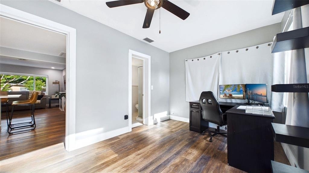 101 N Mercury Avenue - Photo 20
