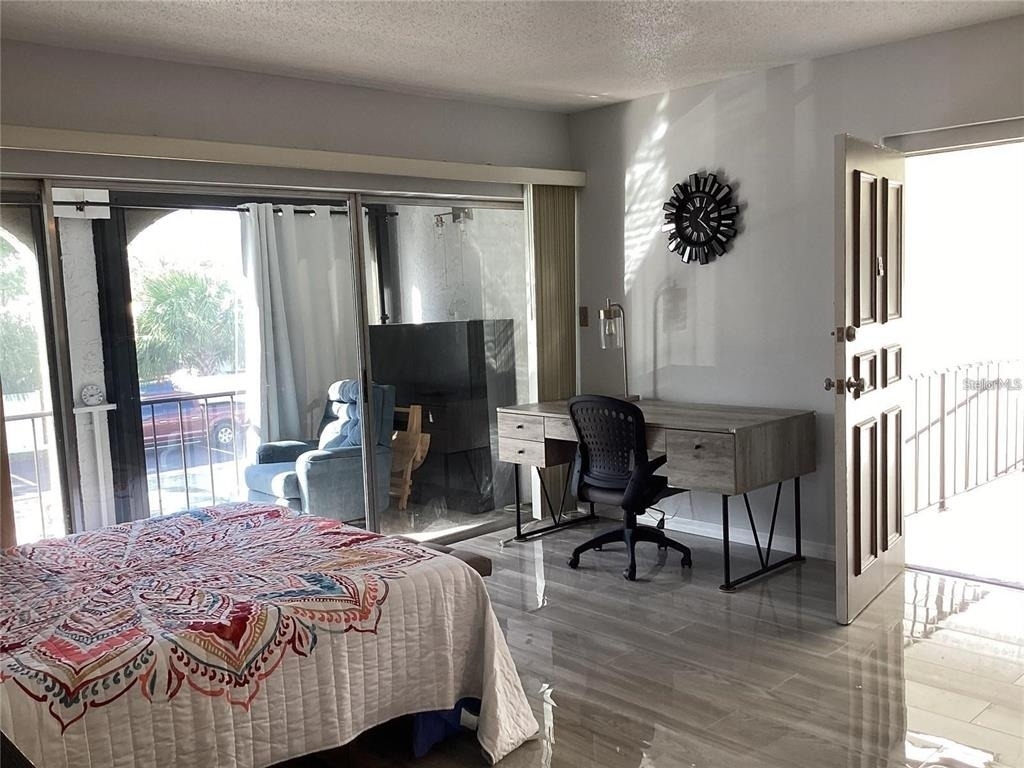 7701 Starkey Road - Photo 9