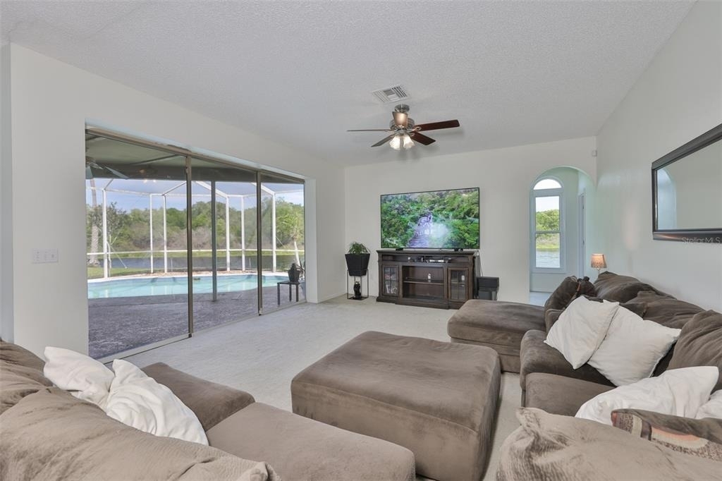 13016 Prestwick Drive - Photo 19