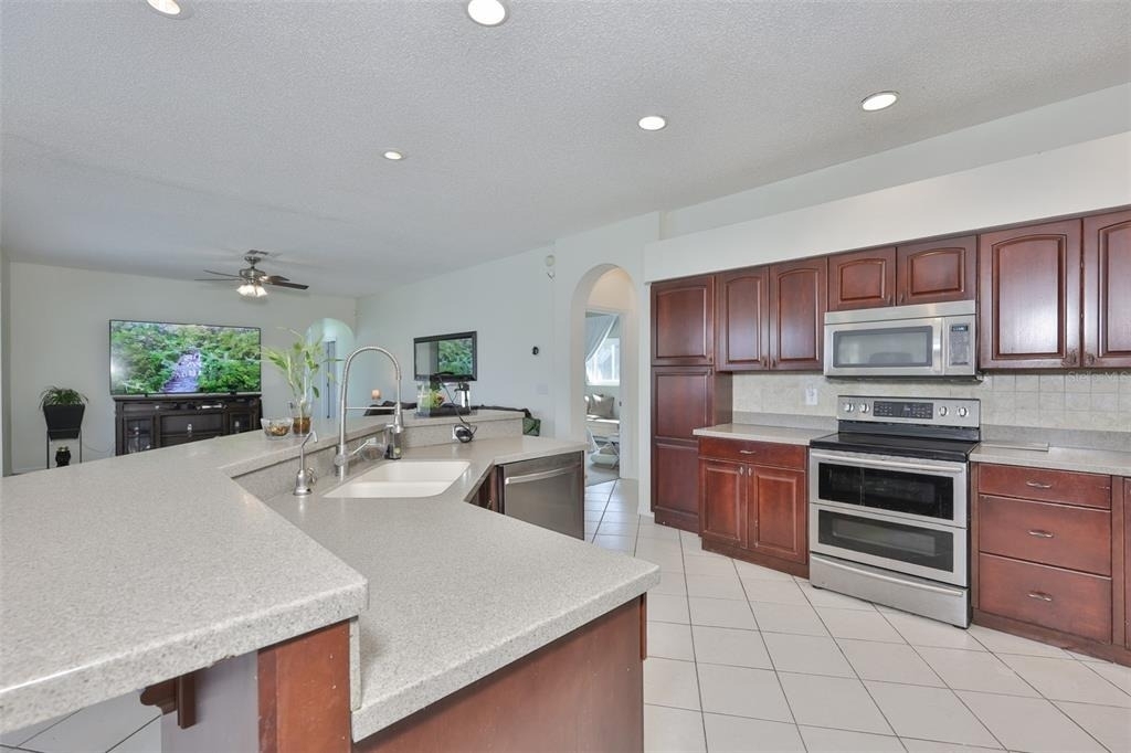 13016 Prestwick Drive - Photo 8