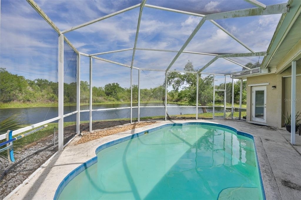 13016 Prestwick Drive - Photo 4