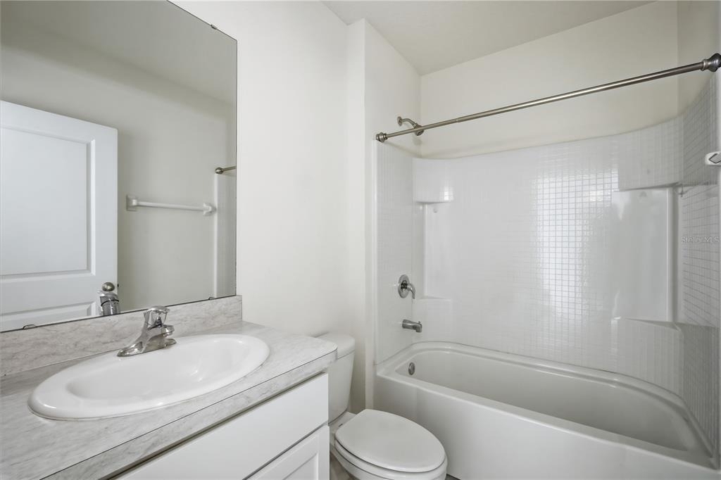 5217 Hillside Meadow Place - Photo 16