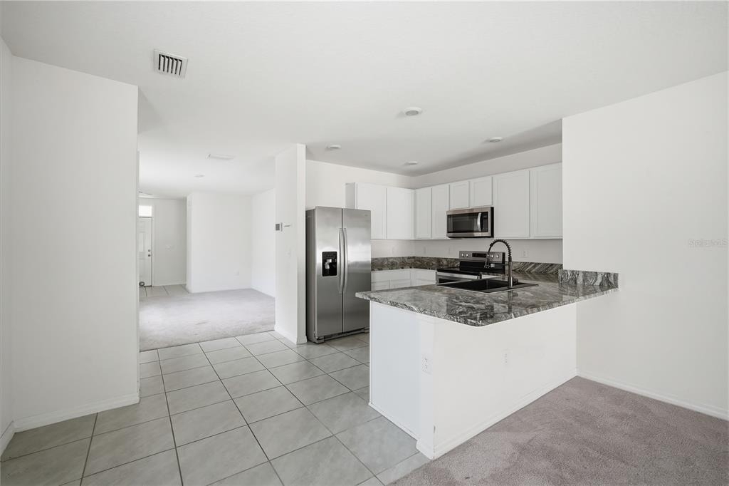 5217 Hillside Meadow Place - Photo 9
