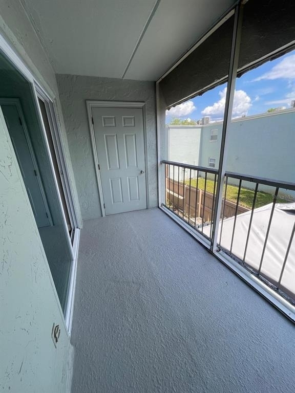 2835 Somerset Park Drive - Photo 11