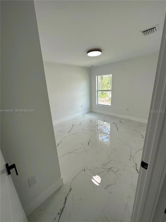 1125 Milwaukee Boulevard - Photo 11