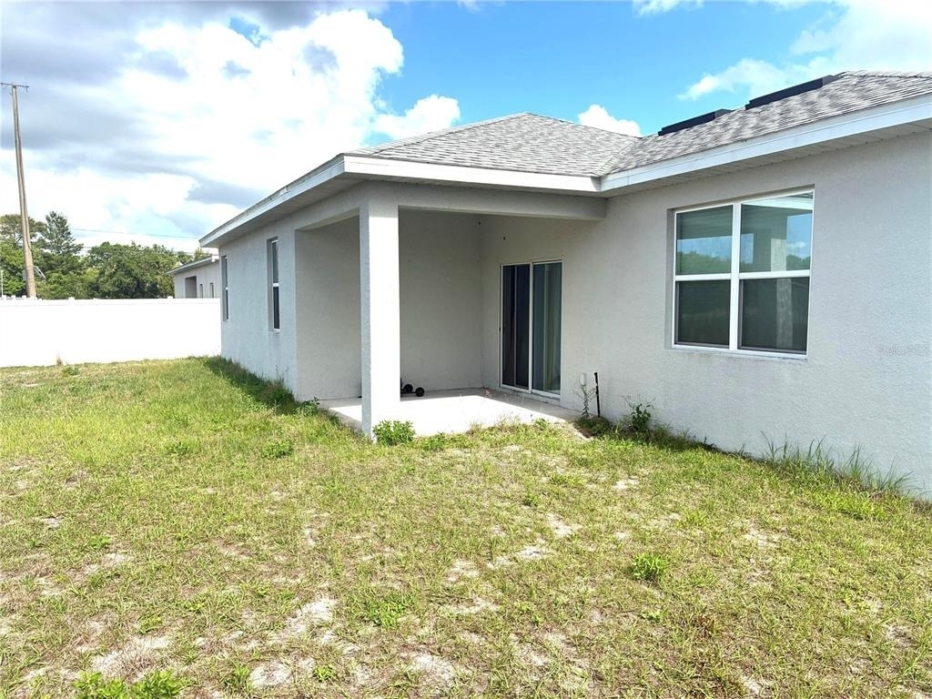 305 Elderberry Court - Photo 4